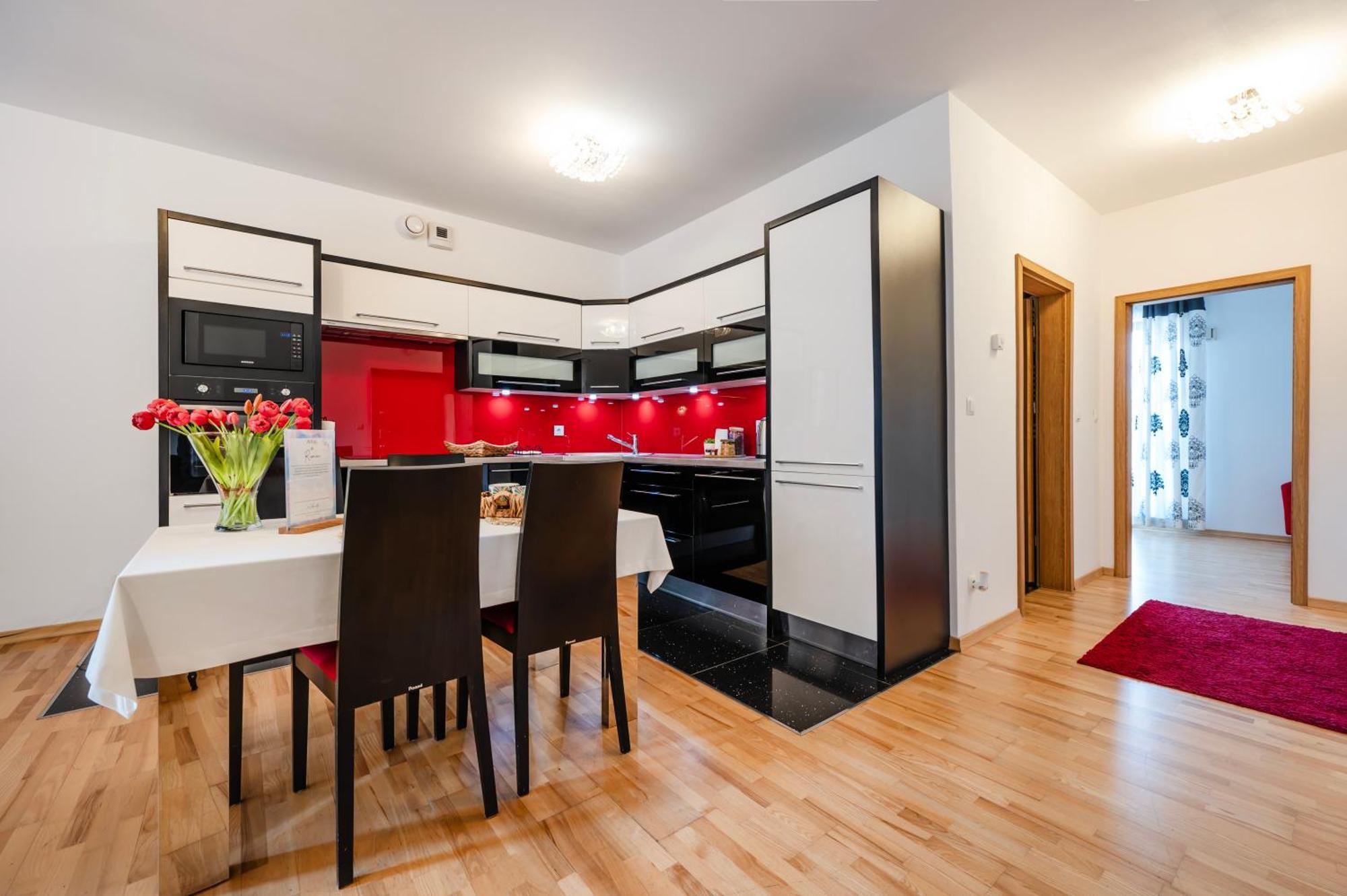 Апартаменты Rimini Moxy Te&Am Cracow Краков Экстерьер фото